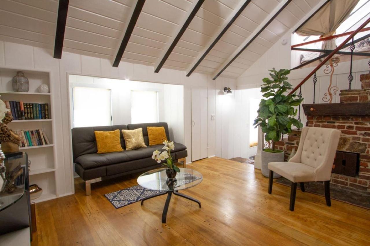 Dreamy Farmhouse In Studio City Los Angeles Exterior foto
