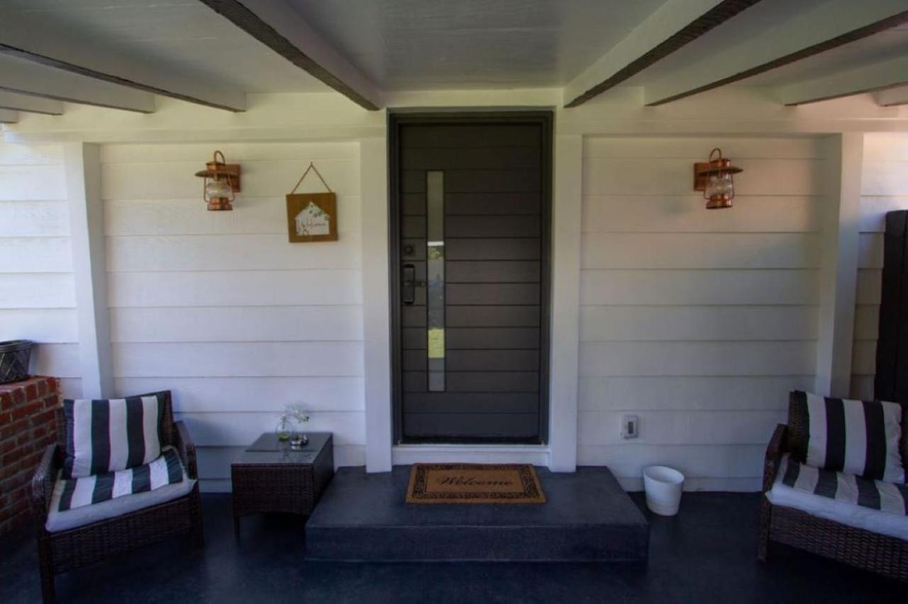 Dreamy Farmhouse In Studio City Los Angeles Exterior foto